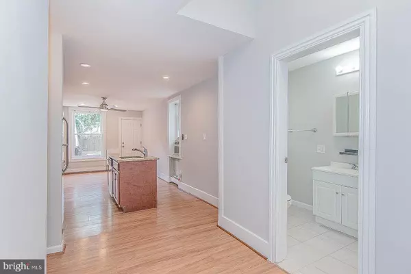 Philadelphia, PA 19130,2022 OGDEN ST