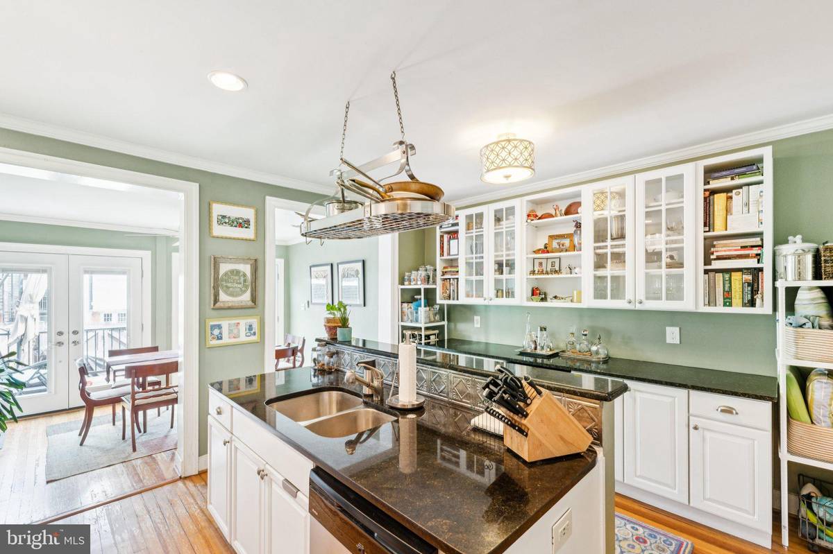 Washington, DC 20003,1814 D ST SE