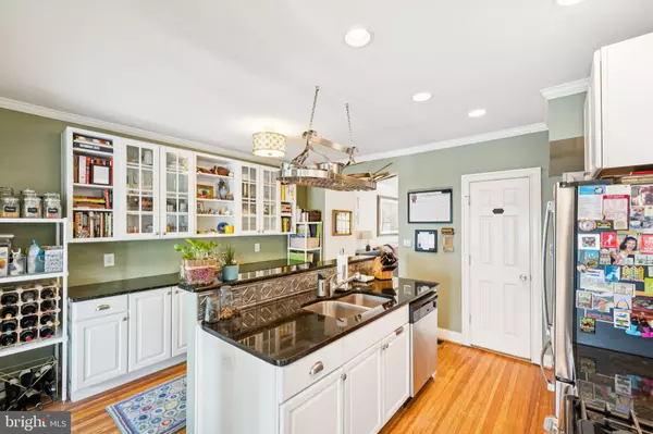 Washington, DC 20003,1814 D ST SE