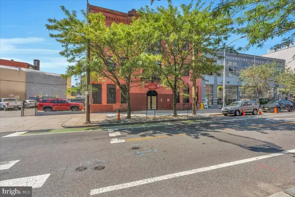 Philadelphia, PA 19130,1406-10 FAIRMOUNT AVE #17