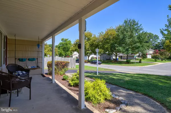 Bowie, MD 20715,12400 RAMBLING LN