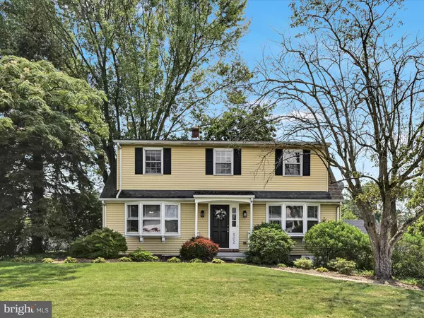 502 WILLOW LN, Lancaster, PA 17601