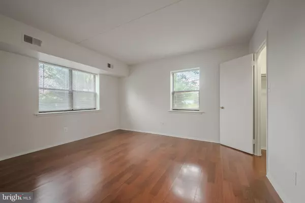 Wilmington, DE 19809,711 GOVERNOR CIR