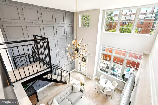 Arlington, VA 22209,1701 16TH ST N #352