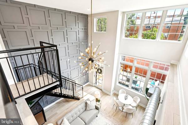 Arlington, VA 22209,1701 16TH ST N #352