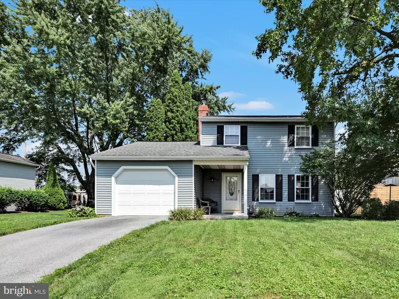 6075 GENEVA DR, East Petersburg, PA 17520