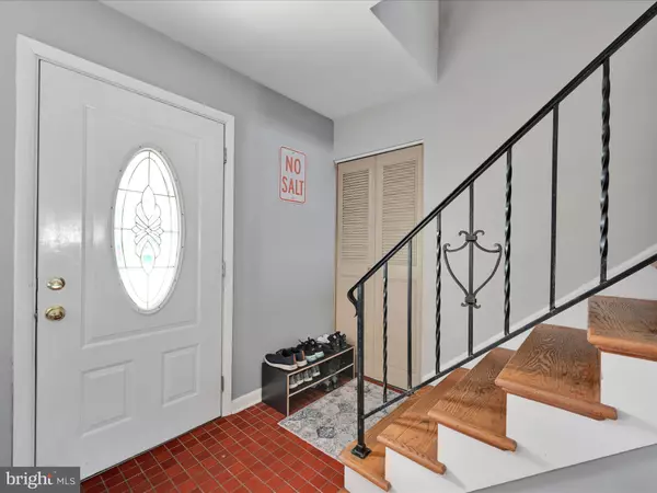 East Petersburg, PA 17520,6075 GENEVA DR