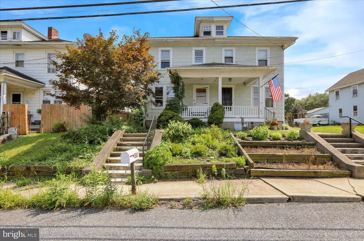 Mohrsville, PA 19541,393 MAIN ST