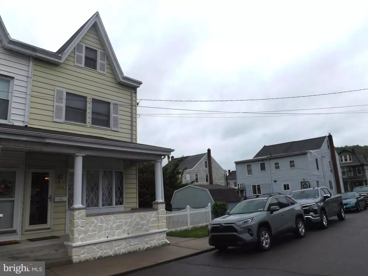 Saint Clair, PA 17970,312 E PATTERSON ST