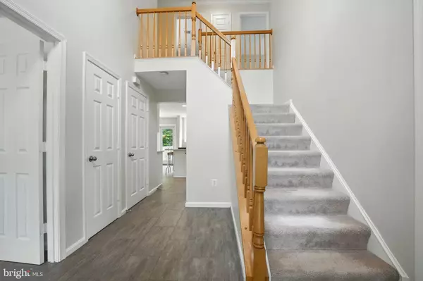 Ashburn, VA 20147,42972 DEER CHASE PL