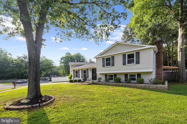 Severna Park, MD 21146,301 RAUSSELL PL