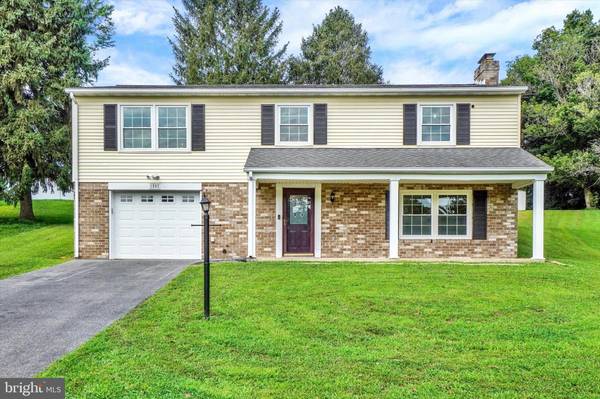 1802 SARATOGA RD, York, PA 17402