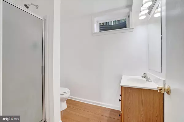 York, PA 17402,1802 SARATOGA RD