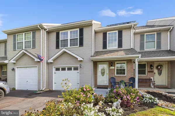 211 GROVE CT,  Telford,  PA 18969