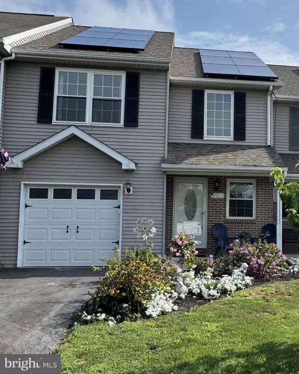 211 GROVE CT, Telford, PA 18969