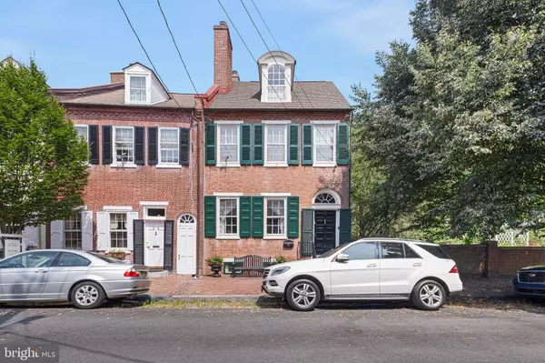 New Castle, DE 19720,30 THE STRAND