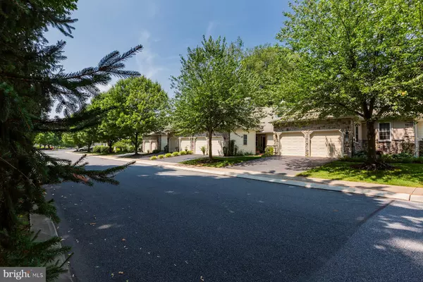 Lancaster, PA 17602,1861 SERENE WAY