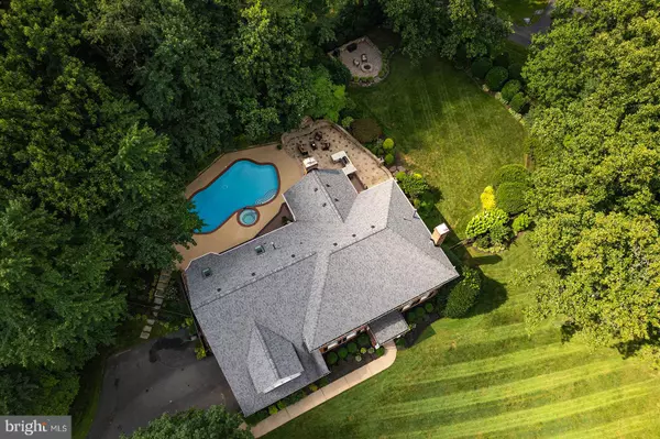 Oakton, VA 22124,12178 BRECKNOCK ST