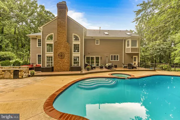 Oakton, VA 22124,12178 BRECKNOCK ST