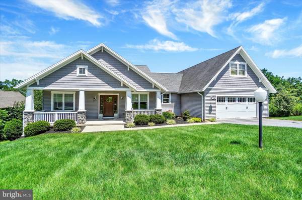 224 SUNSET CIR, Red Lion, PA 17356