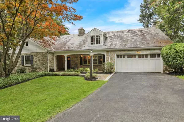 1425 CENTER RD, Lancaster, PA 17603