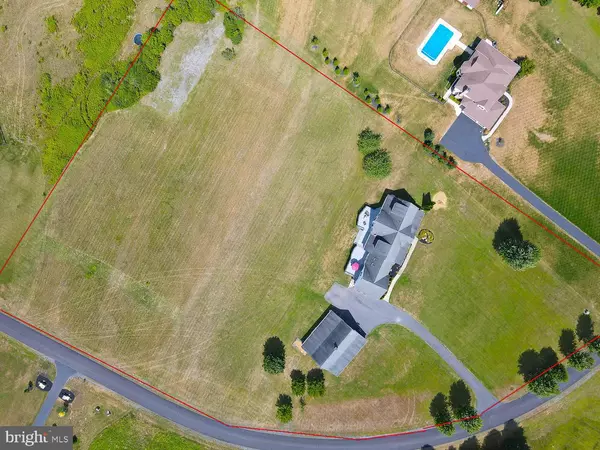 Centre Hall, PA 16828,171 HIDDEN LAKE DR