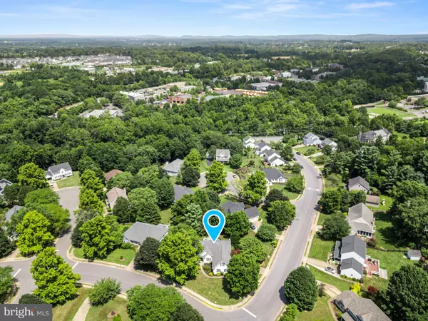 Purcellville, VA 20132,400 GLENMEADE CIR