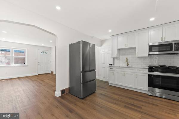 Camden, NJ 08105,3075 STEVENS ST