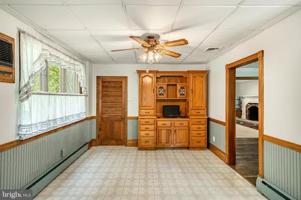 Schwenksville, PA 19473,14 SPRING MOUNT RD