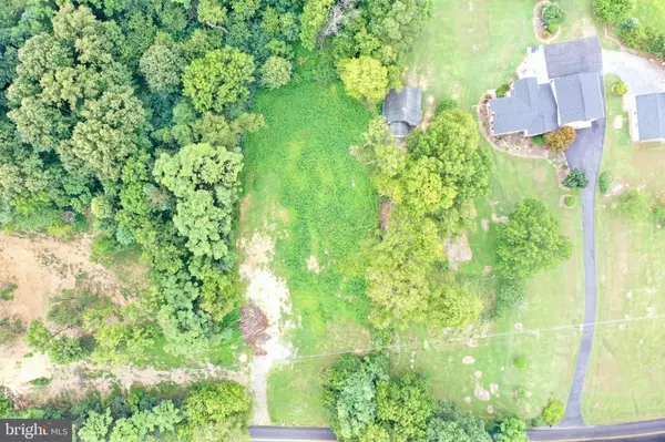 Shepherdstown, WV 25443,4004 SCRABBLE RD