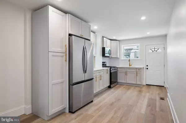 Philadelphia, PA 19148,335 DALY ST