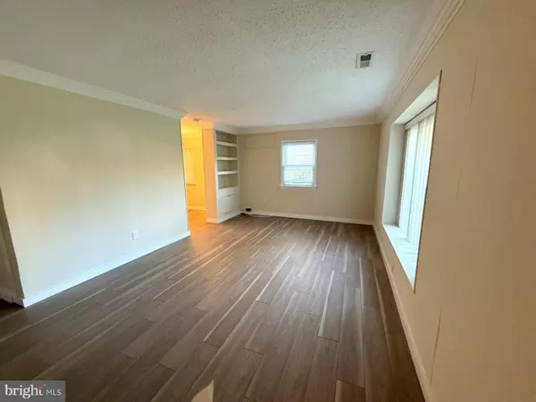 Cherry Hill, NJ 08002,12 WESLEY AVE