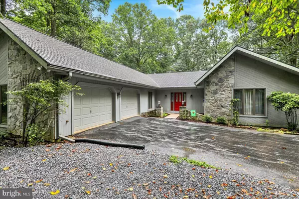 Lebanon, PA 17042,1806 LARCH CIR