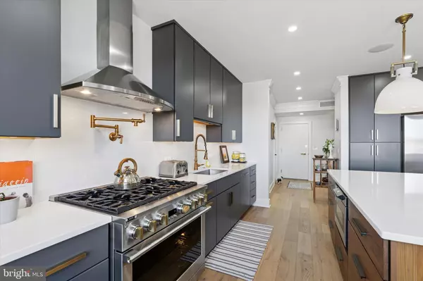 Bala Cynwyd, PA 19004,191 PRESIDENTIAL BLVD #R1018-1019