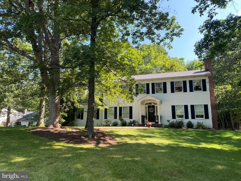 111 WILDERNEST LN, Port Matilda, PA 16870