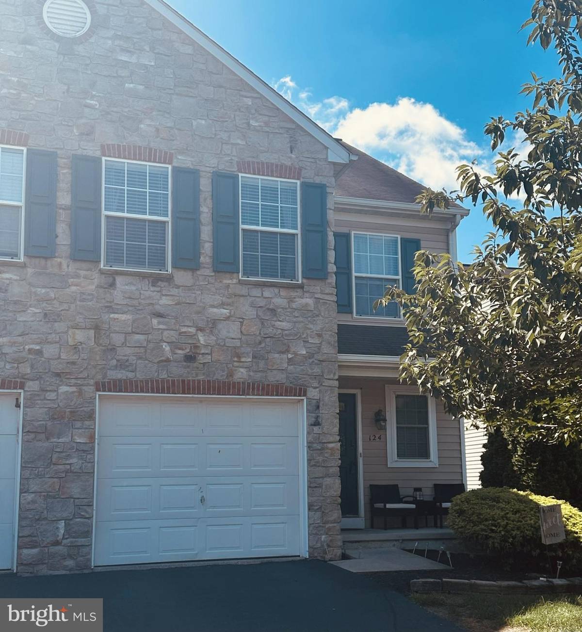 Harrisburg, PA 17112,124 BUCKLEY DR