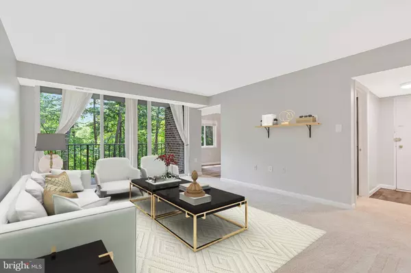 Reston, VA 20190,1421 NORTHGATE SQ #21/21B
