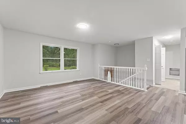 Fredericksburg, VA 22406,9 COLYER RD