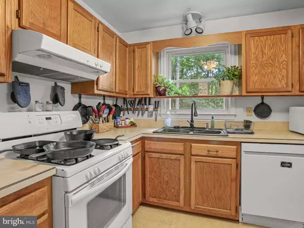 Lusby, MD 20657,447 DOGWOOD DR