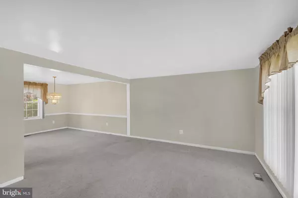 Fort Washington, MD 20744,407 RIVER WOOD DR