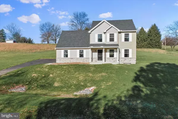 Carlisle, PA 17013,6 STREAM DR