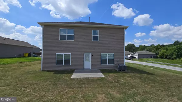 Martinsburg, WV 25401,116 CASSATT LN