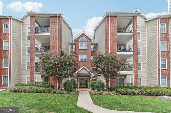 Alexandria, VA 22302,3307 WYNDHAM CIR #4159