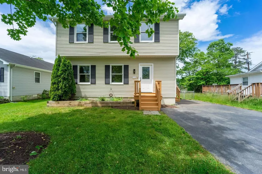 5704 BROADWATER PKWY, Churchton, MD 20733