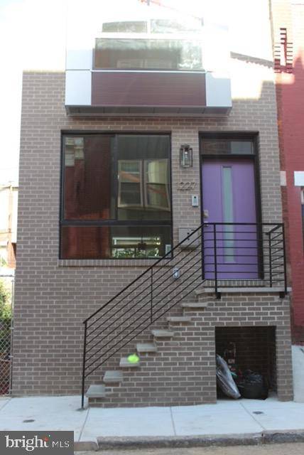 1227 N MYRTLEWOOD ST, Philadelphia, PA 19121