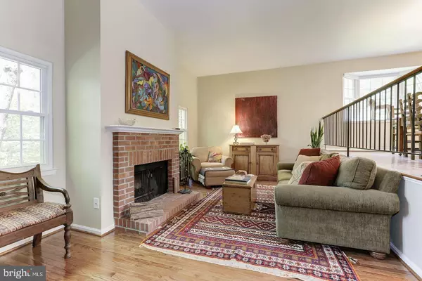 Reston, VA 20191,11736 DRY RIVER CT