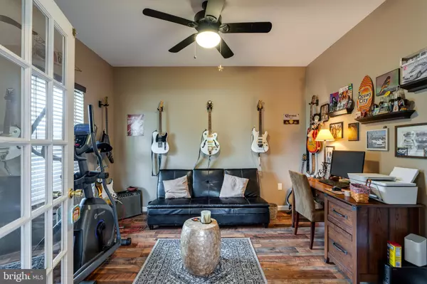 Marietta, PA 17547,604 SHADETREE BLVD