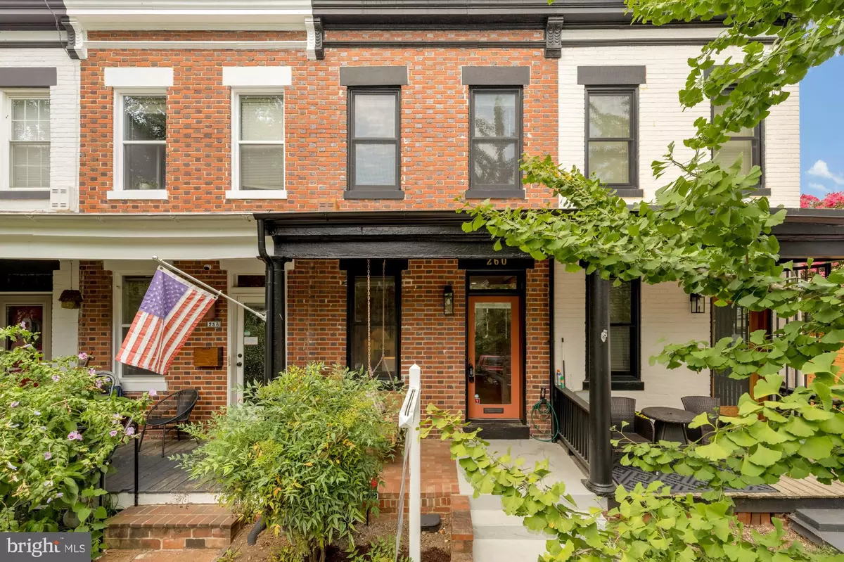 Washington, DC 20002,260 WARREN NE