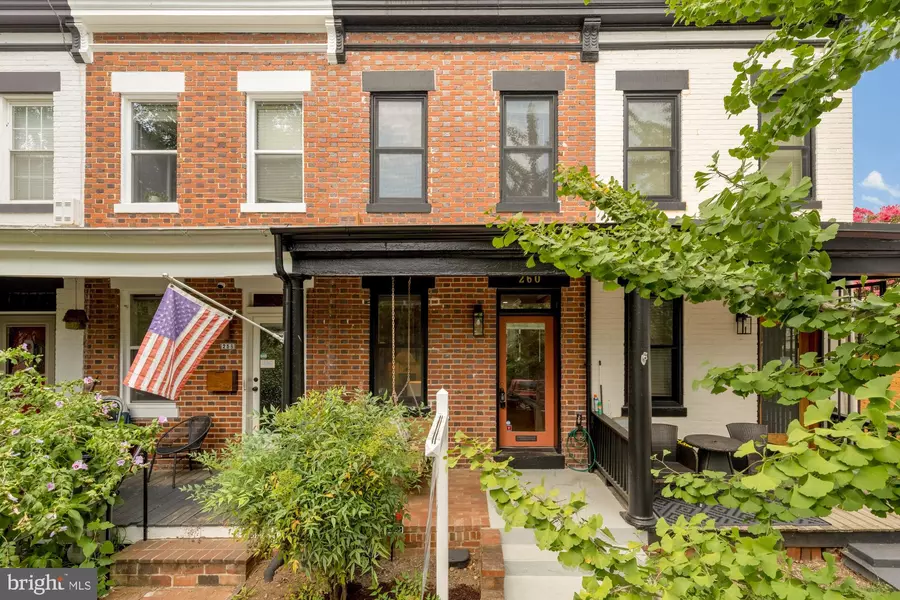 260 WARREN NE, Washington, DC 20002