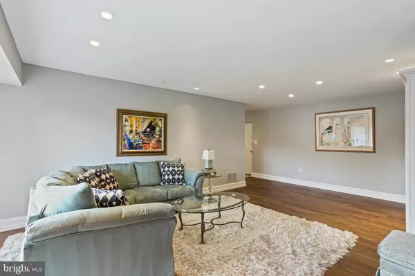 Pikesville, MD 21208,7 SLADE AVE #506